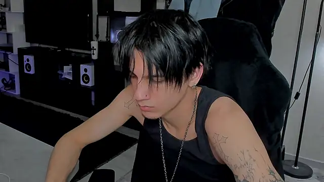 MarkBrowniii online show from March 14, 12:50 am