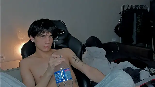 MarkBrowniii online show from January 2, 11:49 pm