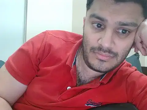 robintoit online show from April 24, 7:38 pm