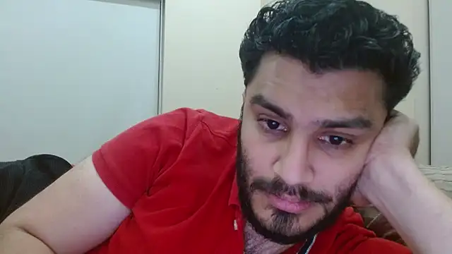 robintoit online show from November 15, 5:04 pm