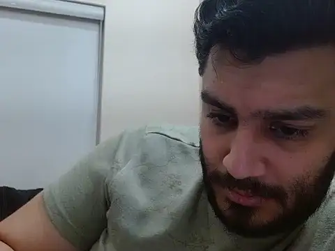 robintoit online show from April 12, 9:05 pm