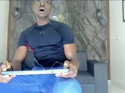 Snapshot of Terrance_z chatting on January 18, 7:37 pm Terrance z online show from January 18, 7:37 pm