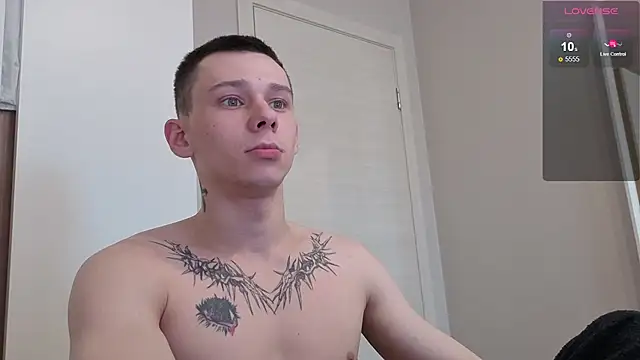 R1mmo   online show from October 1, 11:58 am