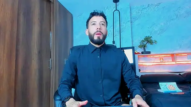 bruno woods online show from February 28, 7:03 pm