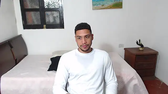 Jhors  Collens online show from October 25, 6:59 am