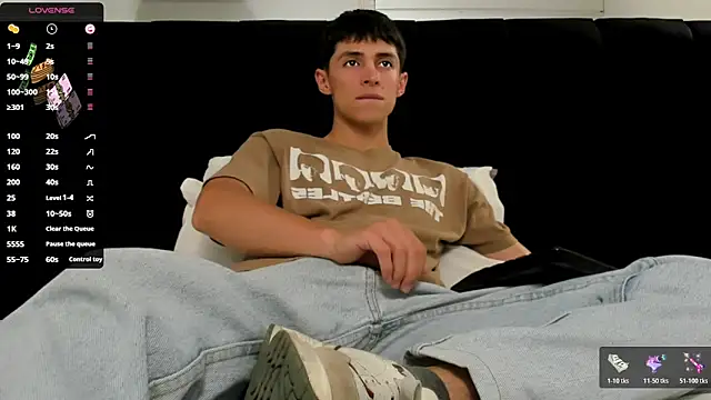 Adam Clay21 online show from April 15, 9:48 pm