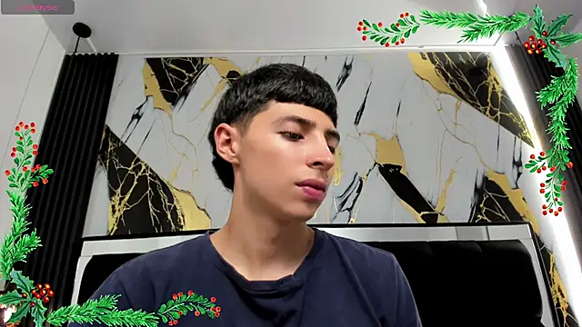 Snapshot of Adam_Clay21 chatting on December 6, 7:45 pm Adam Clay21 online show from December 6, 7:45 pm