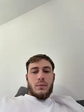 Julian128 online show from April 18, 8:49 am