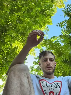 Julian128 online show from June 21, 6:35 pm