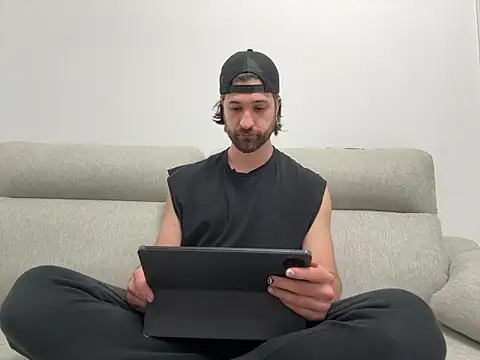 BuurningBoy online show from March 10, 6:45 pm