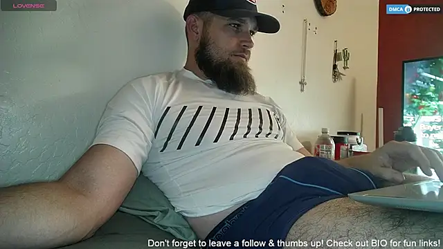 dikdowndaddy online show from April 22, 4:30 am