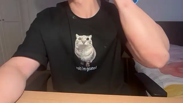 jungcock3210 online show from March 6, 4:04 pm