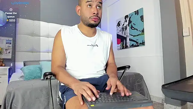 Snapshot of THIAGOXBIG chatting on January 28, 10:01 pm THIAGOXBIG online show from January 28, 10:01 pm