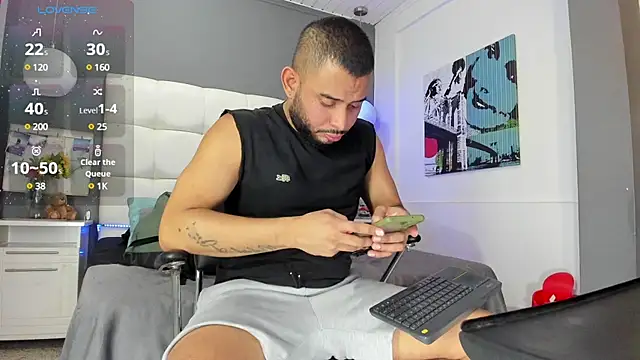 Snapshot of THIAGOXBIG chatting on March 18, 8:26 pm THIAGOXBIG online show from March 18, 8:26 pm