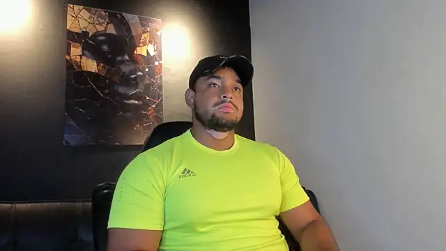 Big furry bear13 online show from June 9, 3:47 pm