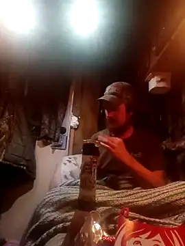 hothippie420 online show from December 3, 4:07 am