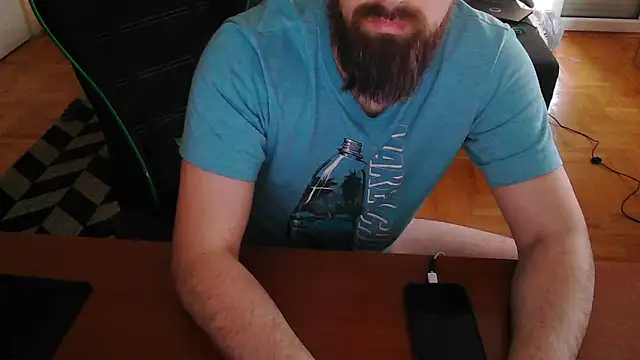Snapshot of DickStaza chatting on March 3, 2:42 pm DickStaza online show from March 3, 2:42 pm