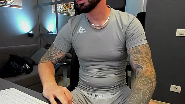 AronGrant online show from October 24, 9:22 am