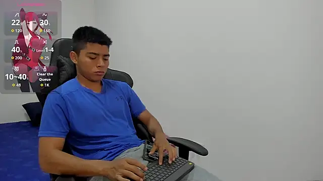 Snapshot of cutes_baby chatting on October 28, 12:07 pm cutes baby online show from October 28, 12:07 pm