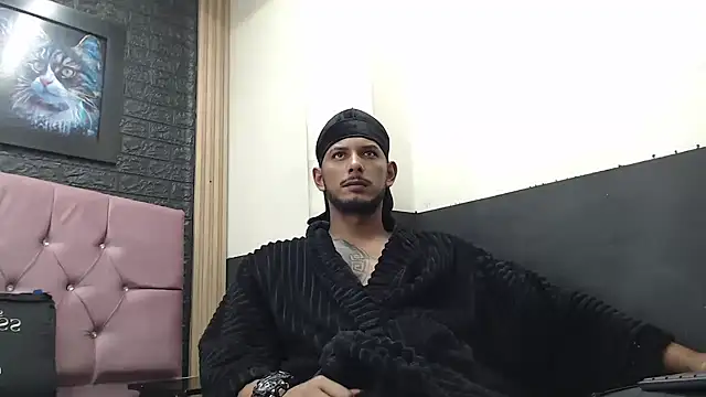 Chris Dick23 online show from October 21, 3:53 am