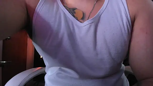 kingbear777 online show from April 20, 11:51 pm