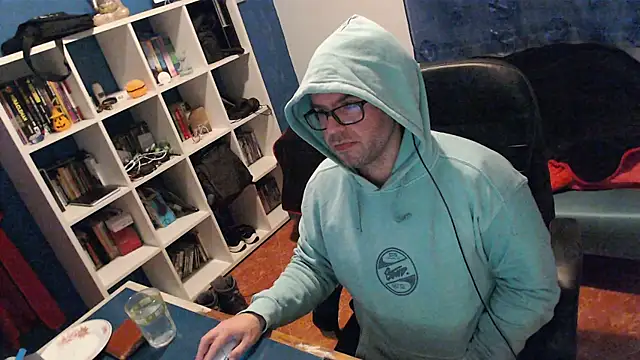 ravingr4d4 online show from January 17, 12:31 am