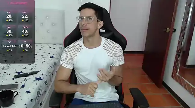 Snapshot of JoseRumbero26 chatting on January 9, 12:09 pm JoseRumbero26 online show from January 9, 12:09 pm