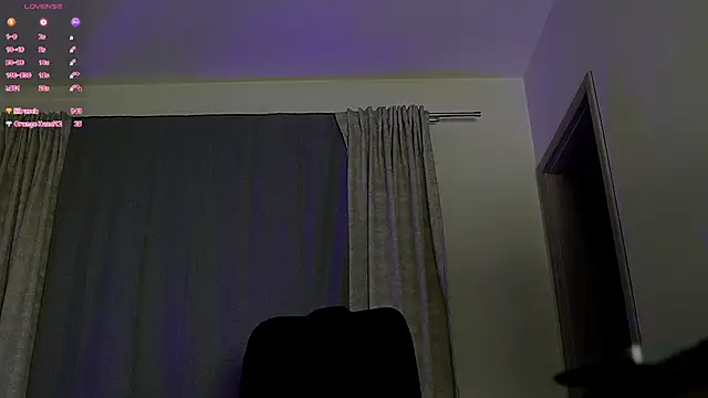 Snapshot of juliusmasters chatting on October 14, 10:17 pm juliusmasters online show from October 14, 10:17 pm