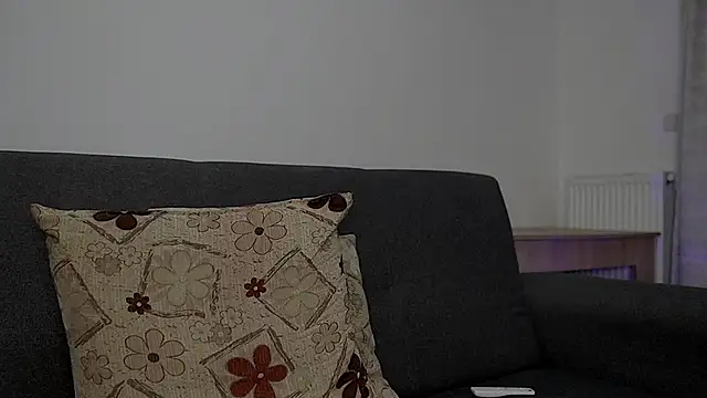 Snapshot of juliusmasters chatting on October 6, 9:41 pm juliusmasters online show from October 6, 9:41 pm