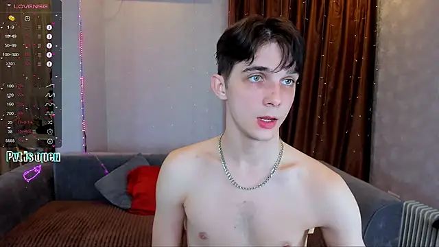 Aaron Boom online show from February 13, 4:23 pm