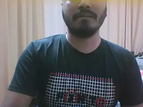 Snapshot of desiboyasif chatting on December 2, 8:42 pm desiboyasif online show from December 2, 8:42 pm
