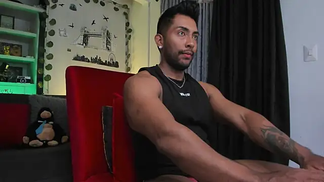 Couple muscle1 online show from October 14, 10:50 pm