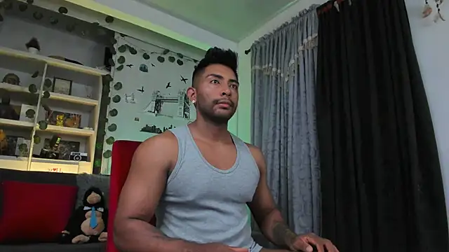 Couple muscle1 online show from October 7, 9:52 pm