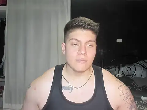 Snapshot of regan_jhonso chatting on December 11, 5:33 am regan jhonso online show from December 11, 5:33 am