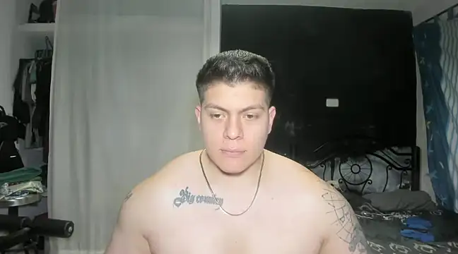 Snapshot of regan_jhonso chatting on December 5, 8:55 am regan jhonso online show from December 5, 8:55 am
