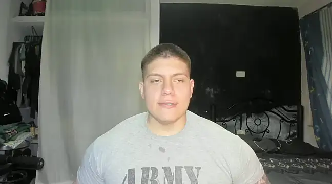 Snapshot of regan_jhonso chatting on February 4, 4:16 am regan jhonso online show from February 4, 4:16 am