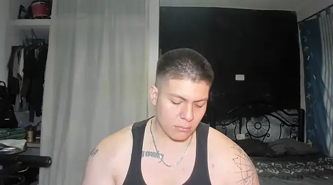 Snapshot of regan_jhonso chatting on February 16, 8:43 am regan jhonso online show from February 16, 8:43 am