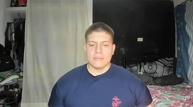 Snapshot of regan_jhonso chatting on February 1, 6:43 am regan jhonso online show from February 1, 6:43 am
