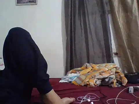 Snapshot of Dj-yefri-pauta chatting on October 28, 5:32 am Dj-yefri-pauta online show from October 28, 5:32 am