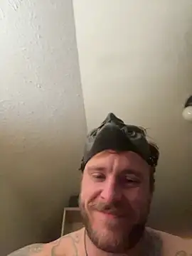 Snapshot of darthjeff21 chatting on January 27, 8:18 am darthjeff21 online show from January 27, 8:18 am