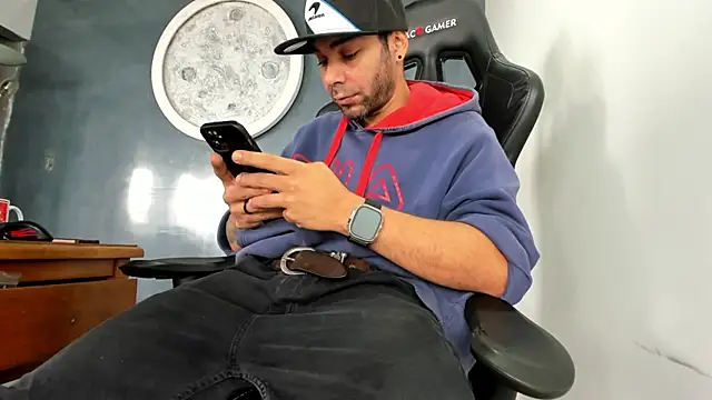 Snapshot of Bryan_Bronx chatting on March 14, 2:30 pm Bryan Bronx online show from March 14, 2:30 pm