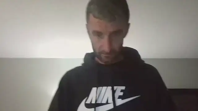 HungStud4You online show from September 26, 4:54 am