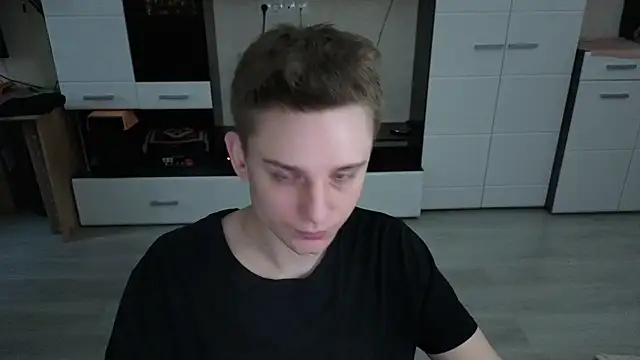 angryzan online show from December 1, 5:43 am