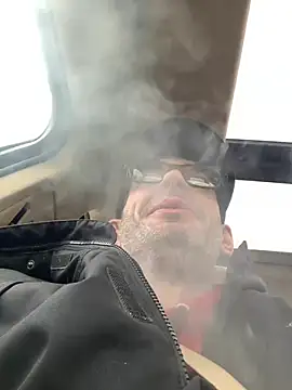 hailzeffn online show from March 16, 2:21 pm