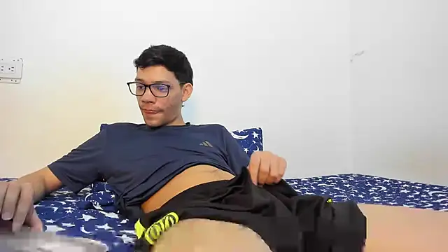 Diego-Monsalve online show from May 28, 11:36 pm