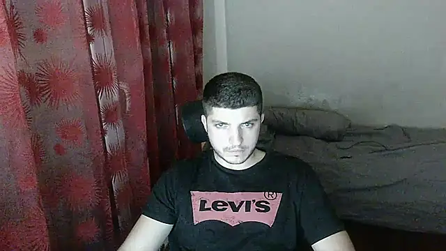 BoiWhore online show from September 19, 4:40 pm