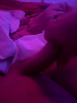 LucaDonna998 online show from December 3, 10:29 pm