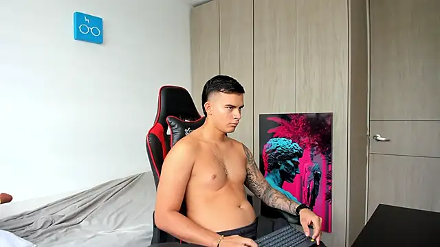 Snapshot of jacob_firexx chatting on September 29, 12:46 pm jacob firexx online show from September 29, 12:46 pm