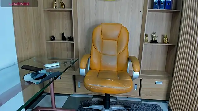 George Diesell online show from April 24, 4:04 am