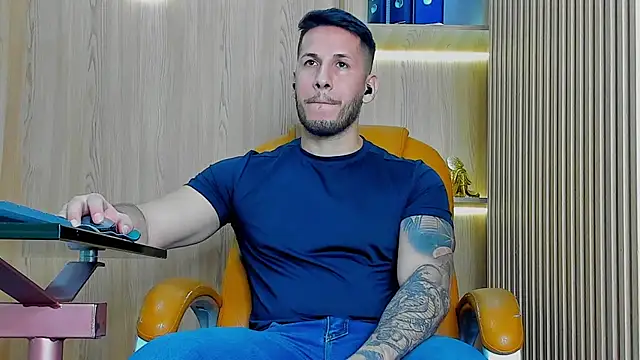 George Diesell online show from February 15, 7:00 pm